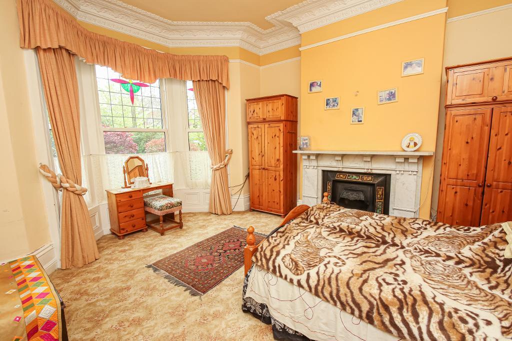 7 Bedroom Detached For Sale in Westbourne Road, Birkdale, Southport