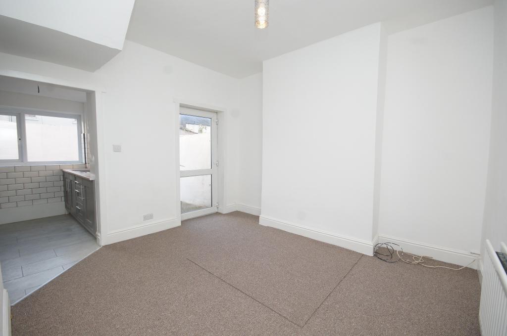 2 Bedroom Terraced For Sale in Grove Street, Birkdale, Southport
