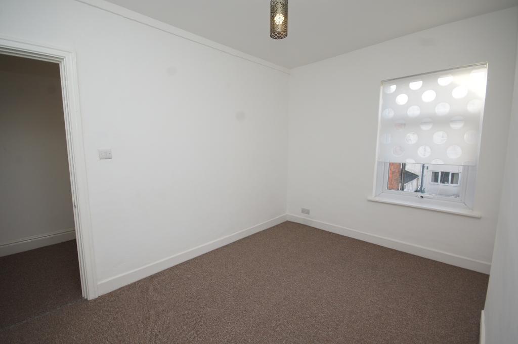 2 Bedroom Terraced For Sale in Grove Street, Birkdale, Southport