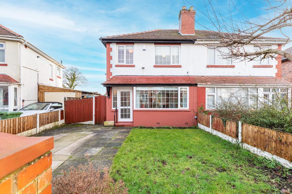 3 Bedroom SemiDetached For Sale in Oakwood Drive, Ainsdale, Southport