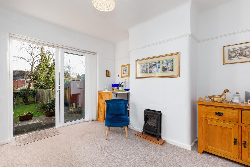 3 Bedroom SemiDetached For Sale in Oakwood Drive, Ainsdale, Southport