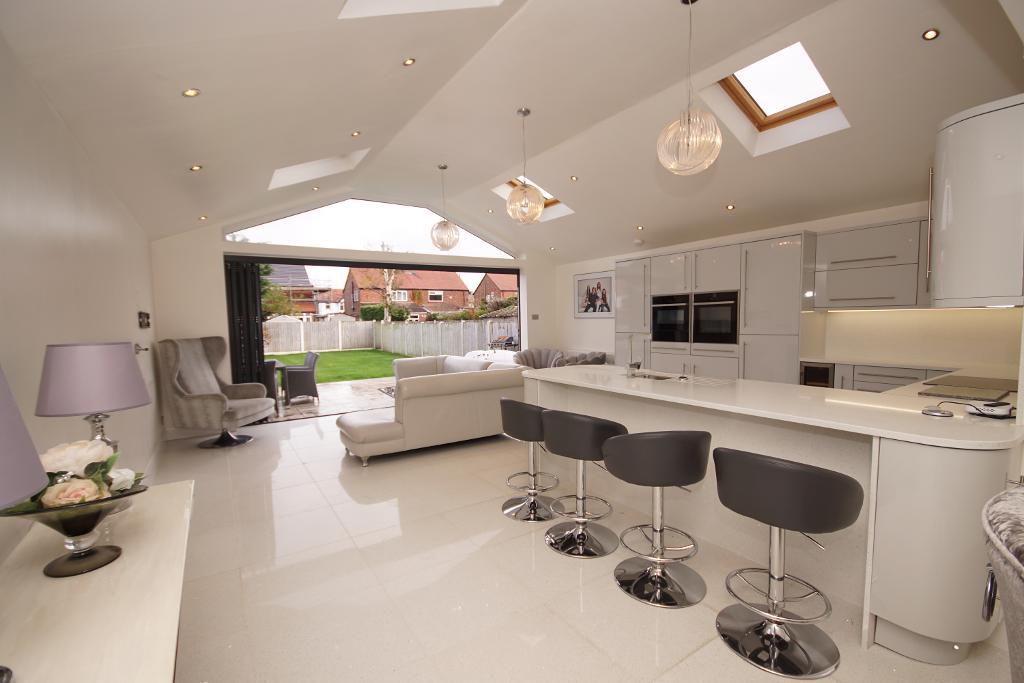 Dunbar Road, Hillside, Southport, Merseyside, PR8 4RL