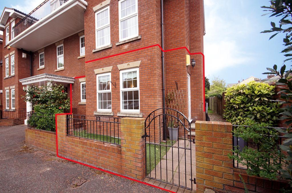 Aughton Mews, Birkdale, Southport, Merseyside, PR8 2JX