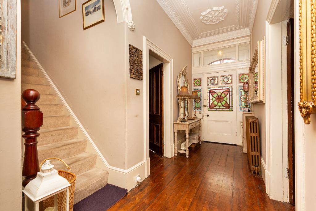 5 Bedroom Detached For Sale in Liverpool Road, Birkdale, Southport