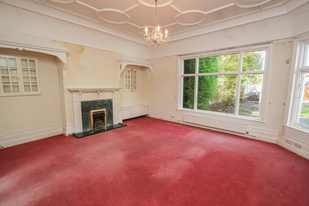 5 Bedroom Detached For Sale in York Road, Birkdale, Southport