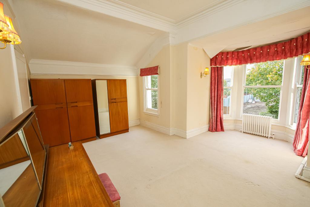 5 Bedroom Detached For Sale in York Road, Birkdale, Southport