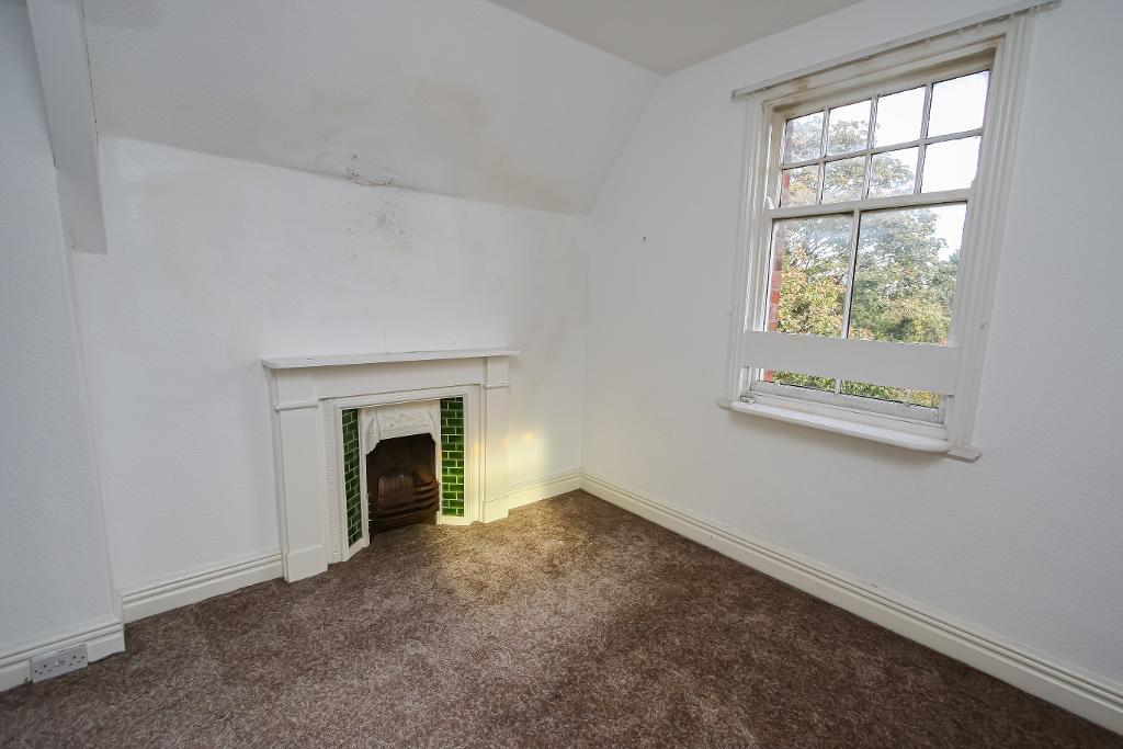 5 Bedroom Detached For Sale in York Road, Birkdale, Southport