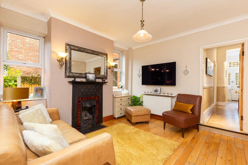 3 Bedroom SemiDetached For Sale in Alma Road, Birkdale, Southport