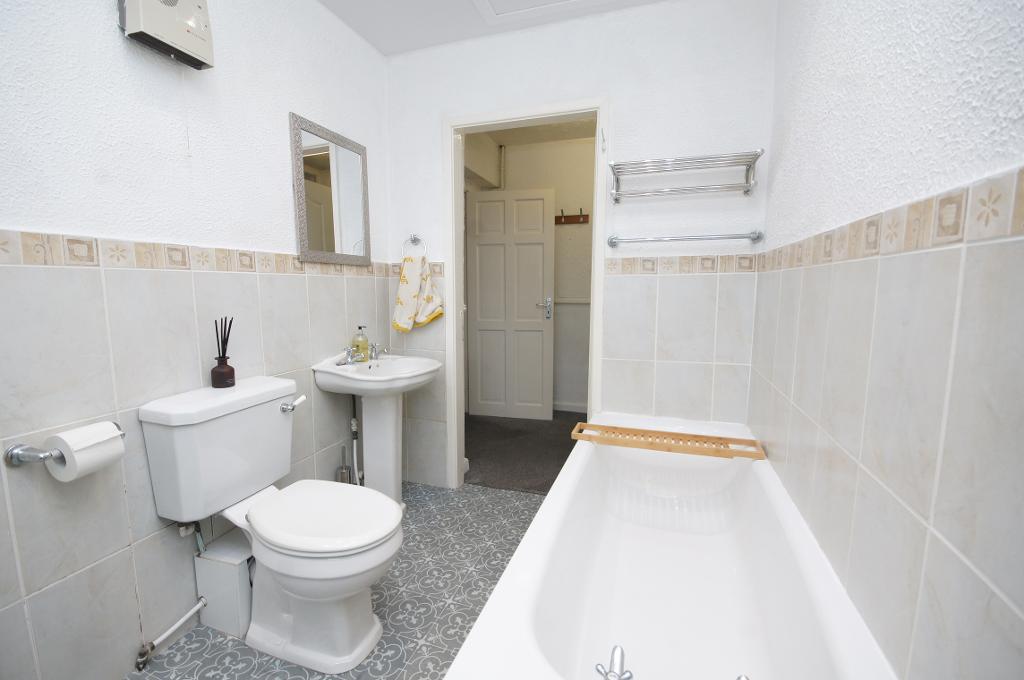 4 Bedroom SemiDetached For Sale in Kew Road, Birkdale, Southport