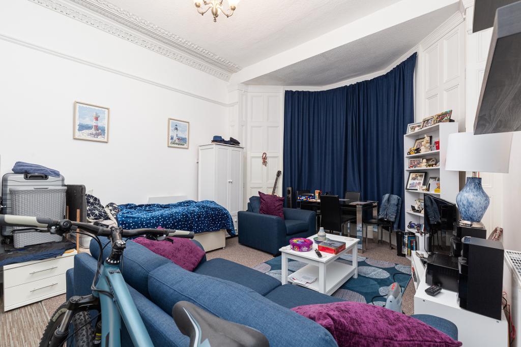 8 Bedroom Commercial For Sale in Leyland Road, Hesketh Park, Southport