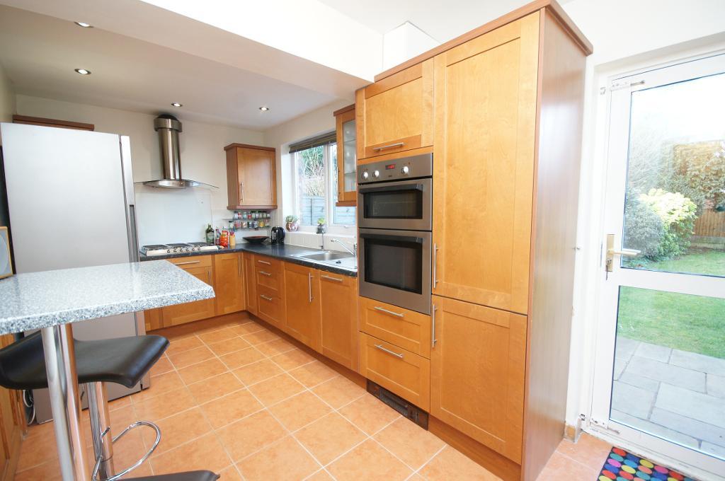 5 Bedroom SemiDetached For Sale in Kent Road, Birkdale, Southport