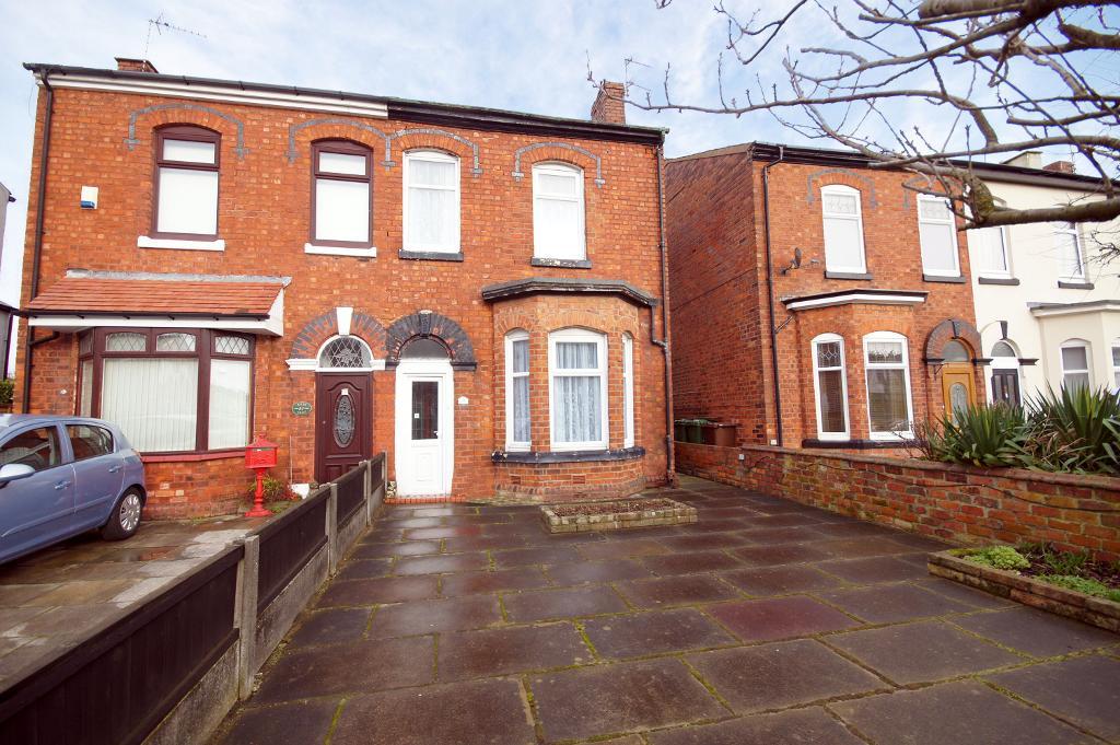 2 Bedroom SemiDetached For Sale in Sussex Road, Southport, Merseyside