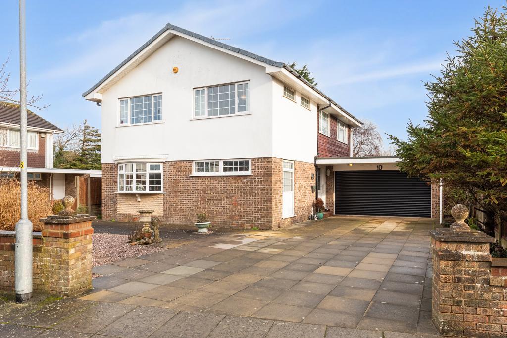 Properties For Sale . Bailey Estate Agents in Birkdale and Southport.