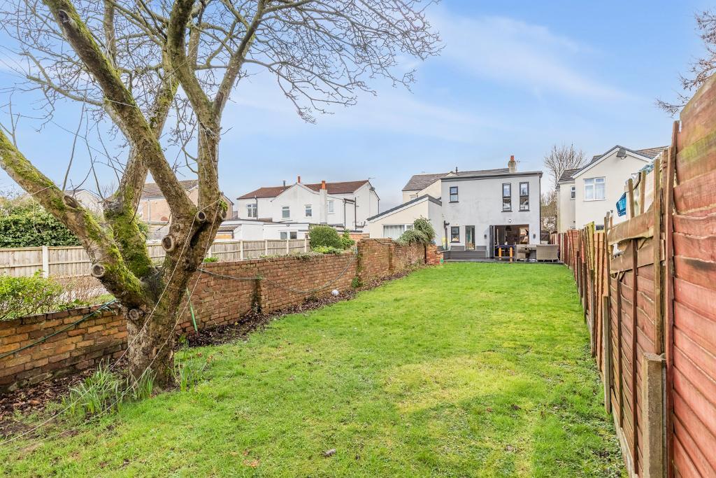 4 Bedroom SemiDetached For Sale in Halsall Road, Birkdale, Southport