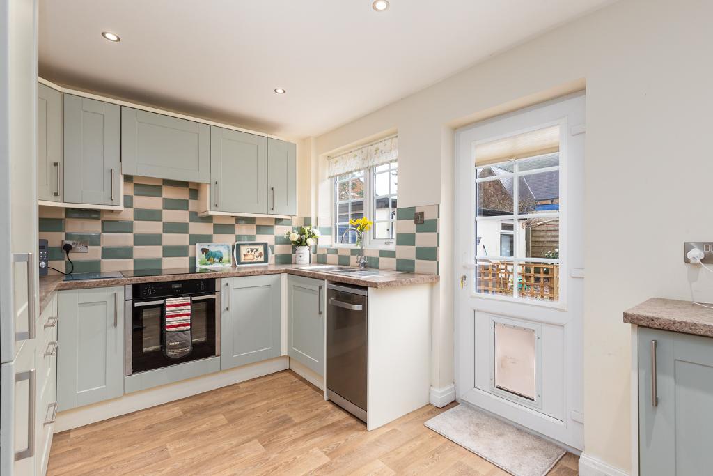 3 Bedroom Cottage For Sale in Claremont Road, Birkdale, Southport
