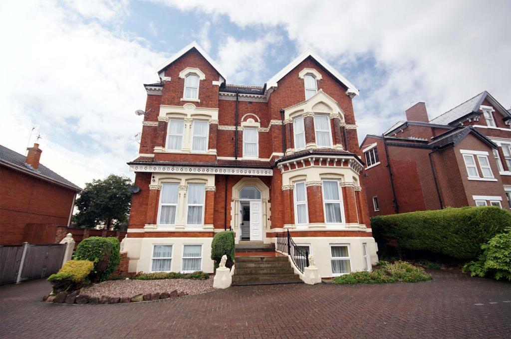 Properties For Sale . Bailey Estate Agents in Birkdale and Southport.