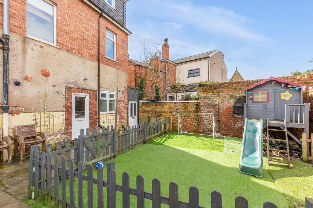 5 Bedroom SemiDetached For Sale in Everton Road, Birkdale, Southport