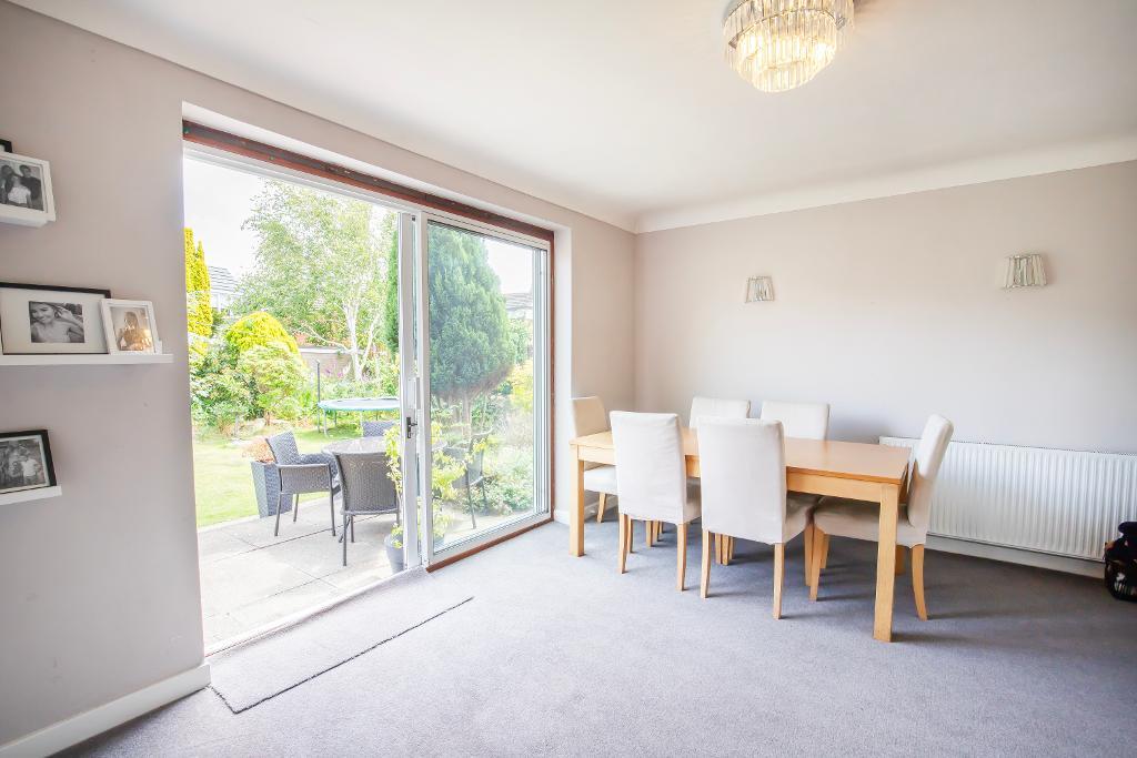 3 Bedroom Detached For Sale in Onslow Crescent, Hillside, Southport