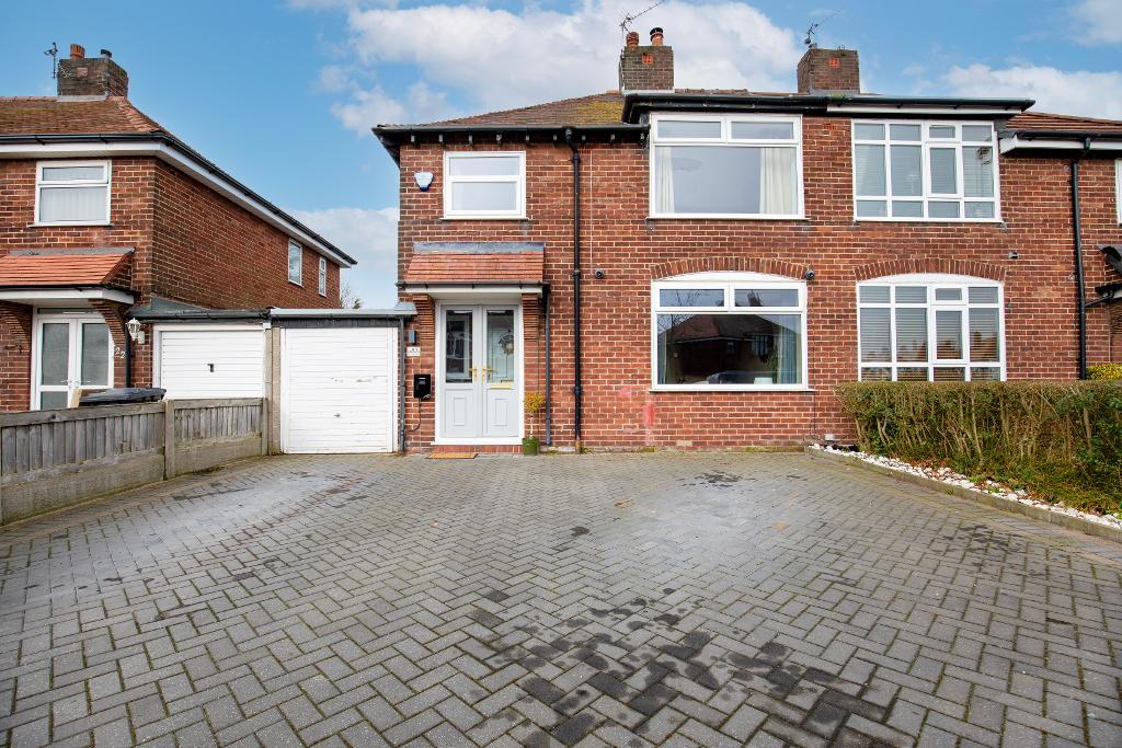 Leybourne Avenue, Ainsdale, Southport, Merseyside, PR8 3EL