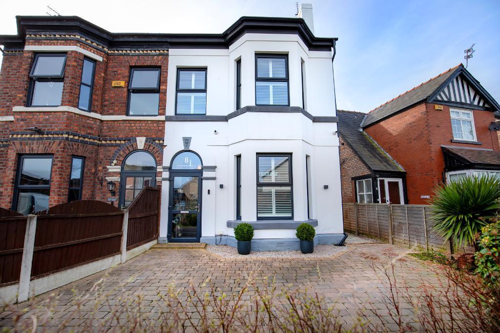Claremont Avenue, Birkdale, Southport, Merseyside, PR8 4AW