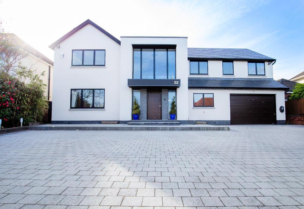 Trafalgar Road, Birkdale, Southport, Merseyside, PR8 2NL