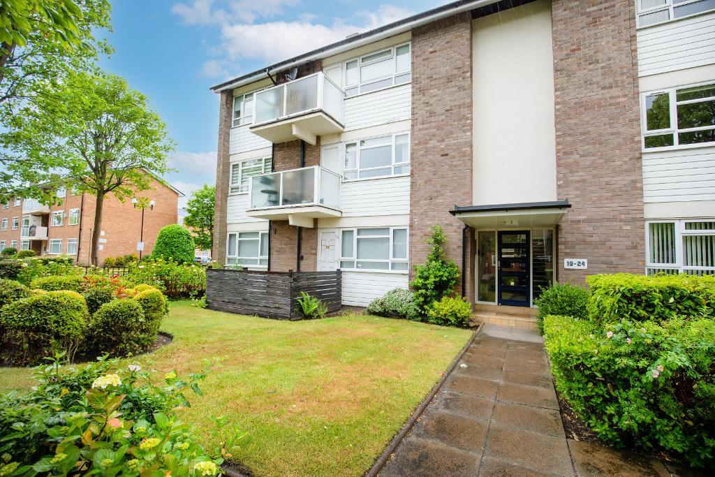 Victoria Court, Birkdale, Southport, Merseyside, PR8 2DN