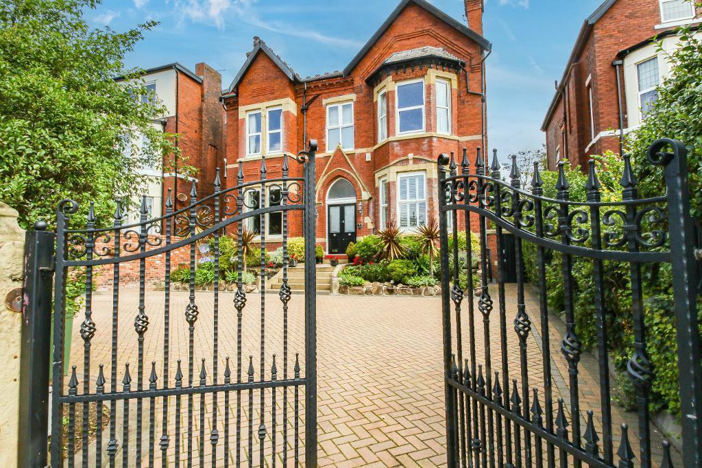 Weld Road, Birkdale, Southport, PR8 2BX