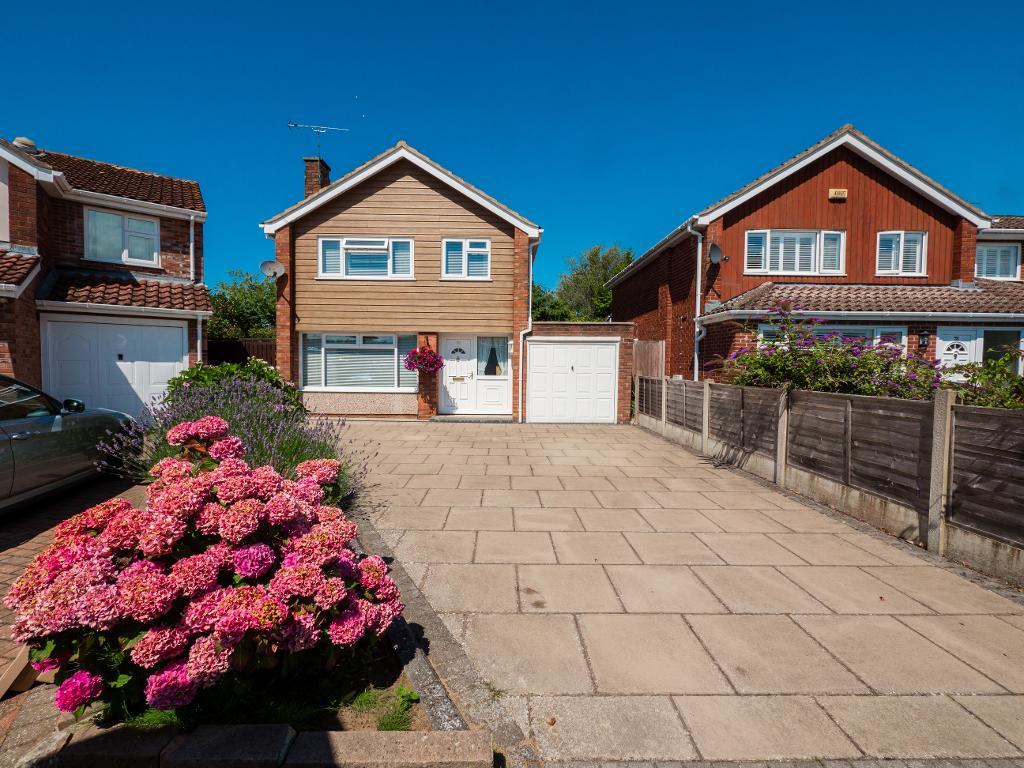 Somerset Drive, Ainsdale, Southport, Merseyside, PR8 3SN