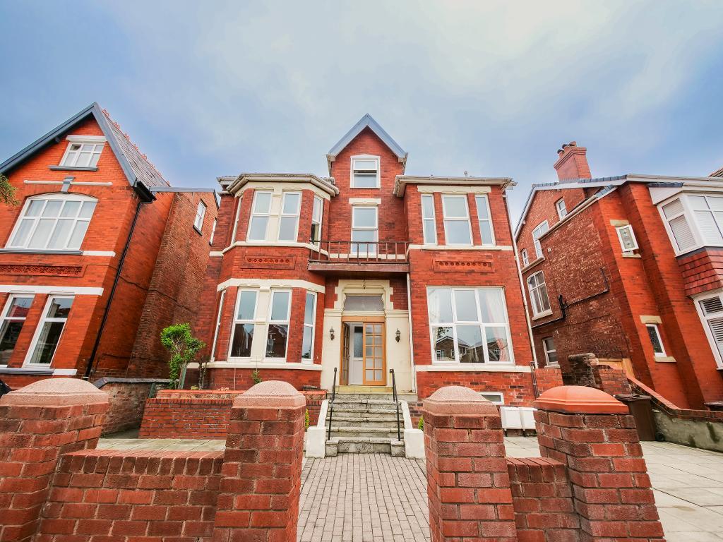 Liverpool Road, Birkdale, Southport, Merseyside, PR8 4NT