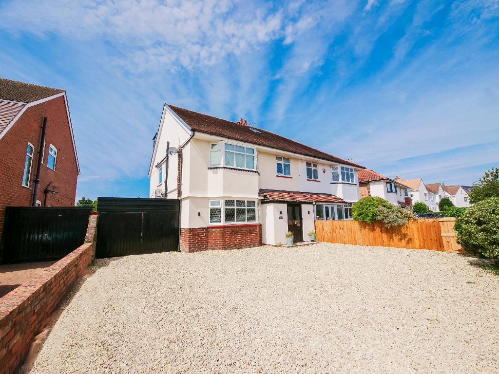 Lynton Road, Hillside, Southport, Merseyside, PR8 3AW
