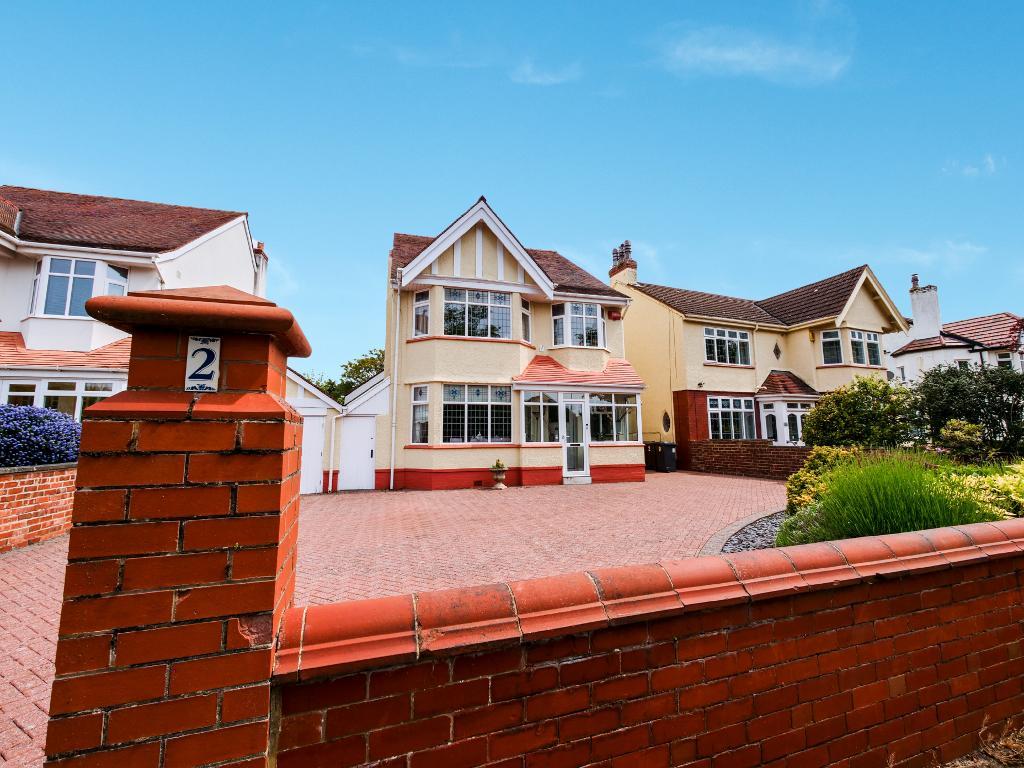 Sandheys Drive, Churchtown, Southport, Merseyside, PR9 9PQ