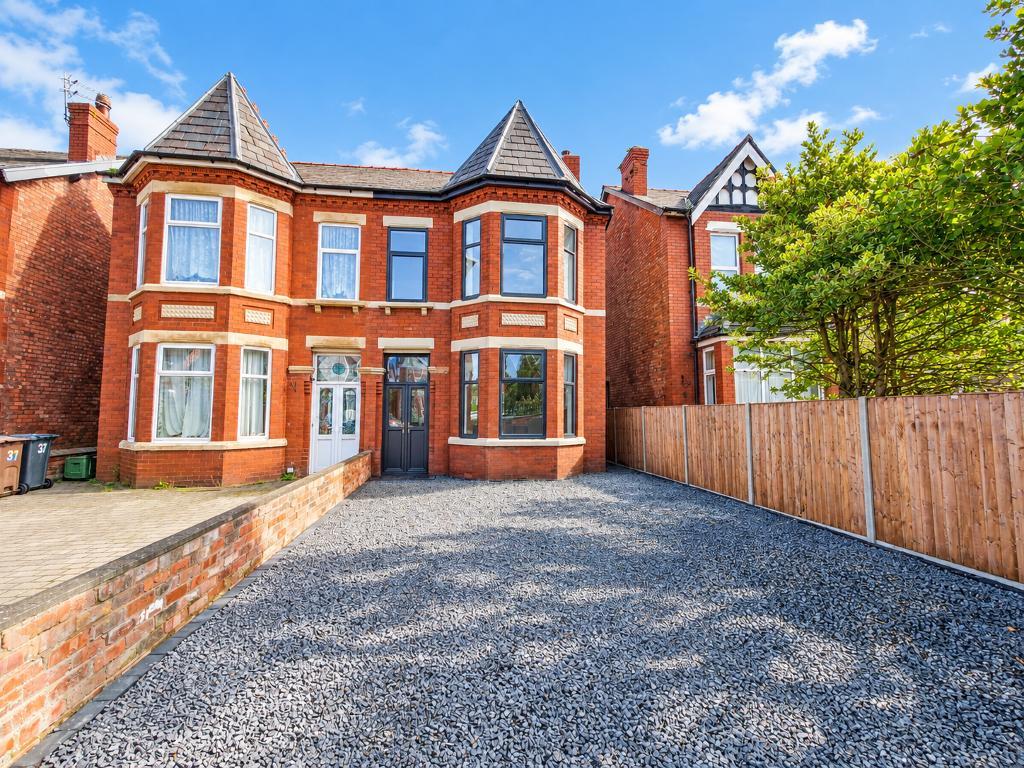 Dinorwic Road, Birkdale, Southport, Merseyside, PR8 4DL